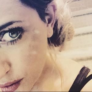 Meet your Posher, Anyanka